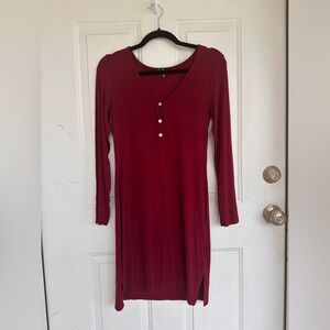 Lulus red v/u neck with sleeves Size S